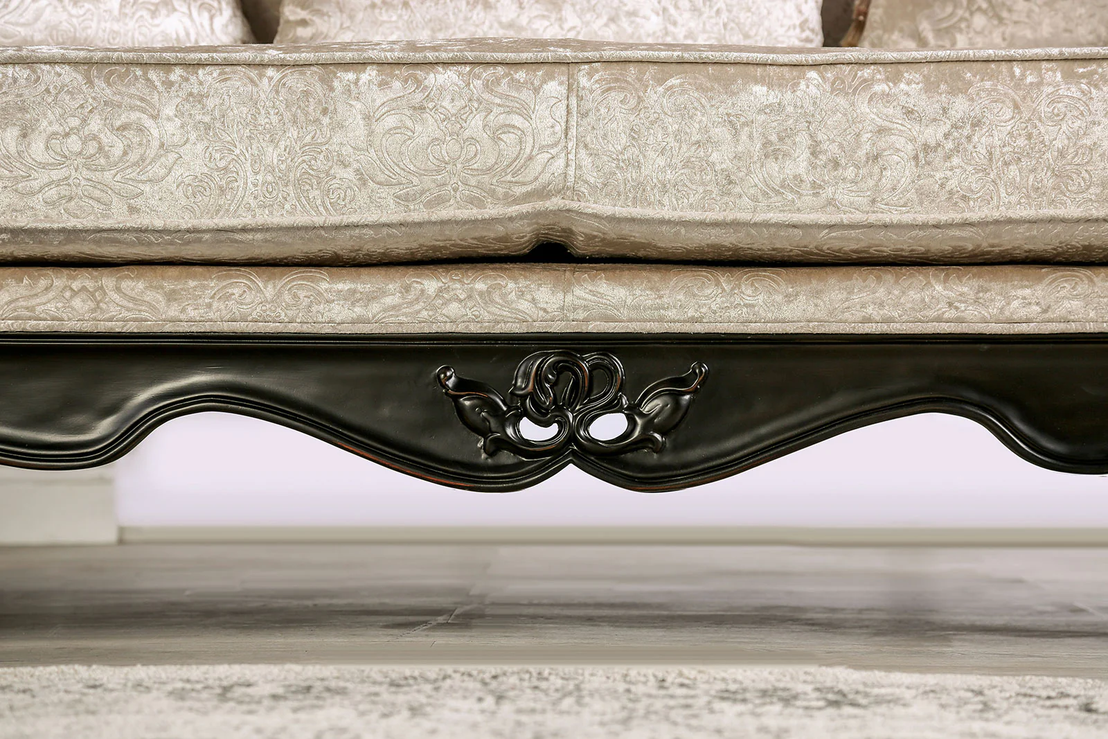 Acapulco Traditional Upholstered Sofa - Image 15