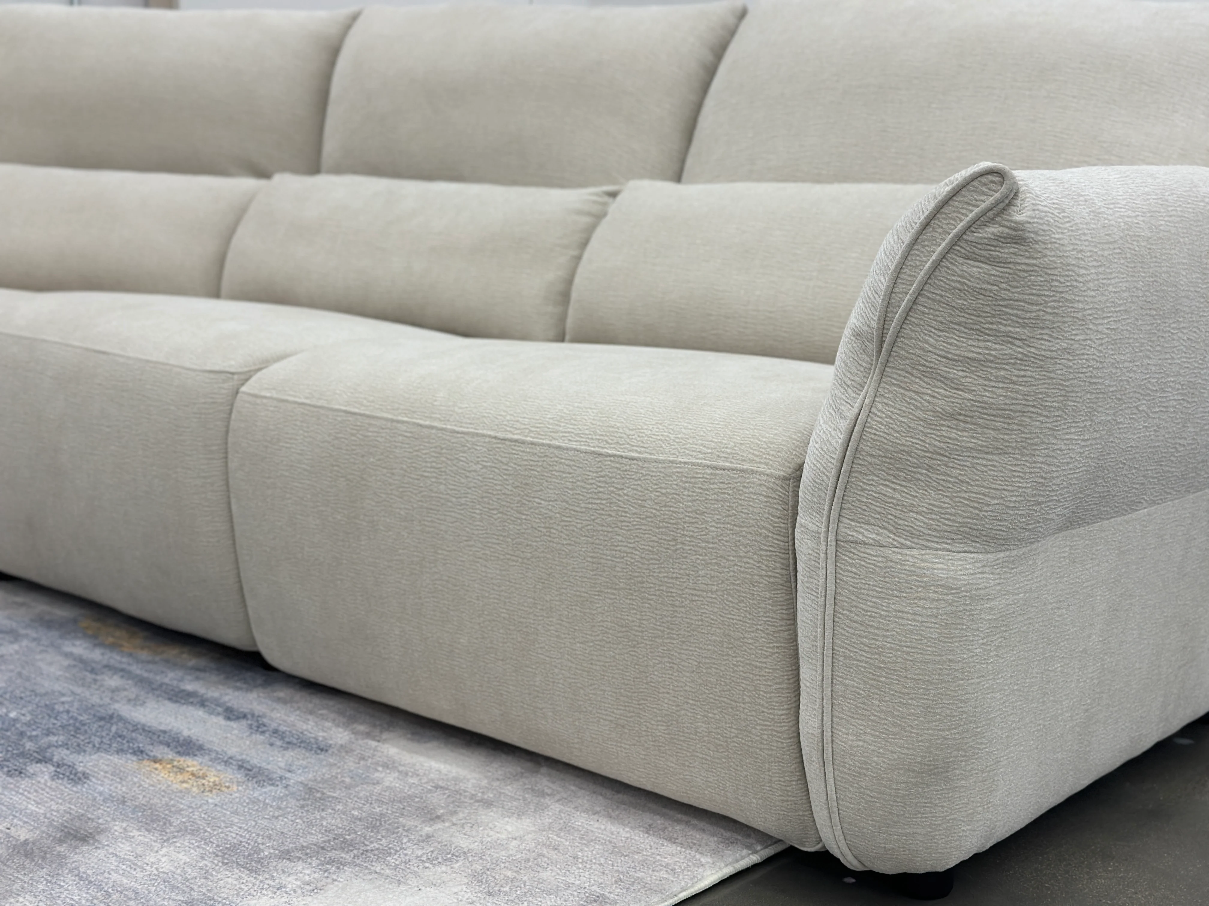 Begonia Modern Motion Sectional - Image 6