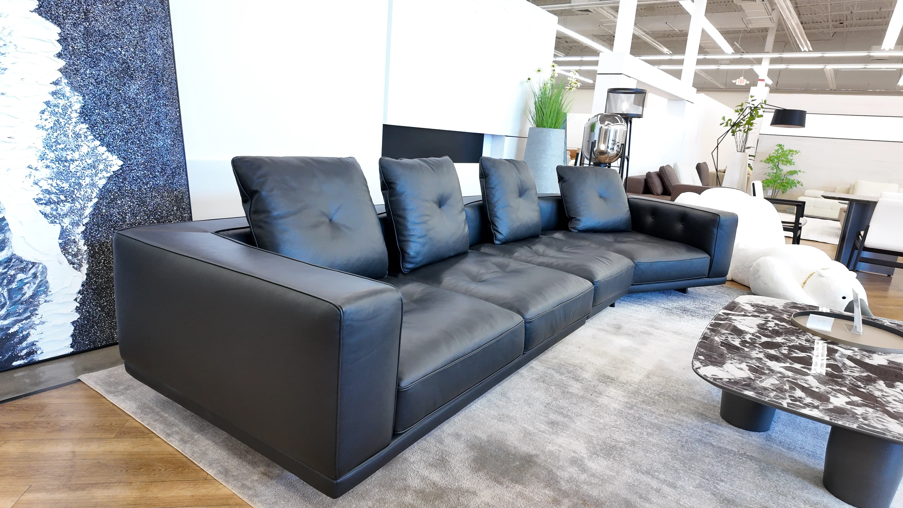 Bellante Elegance Sectional - Image 4