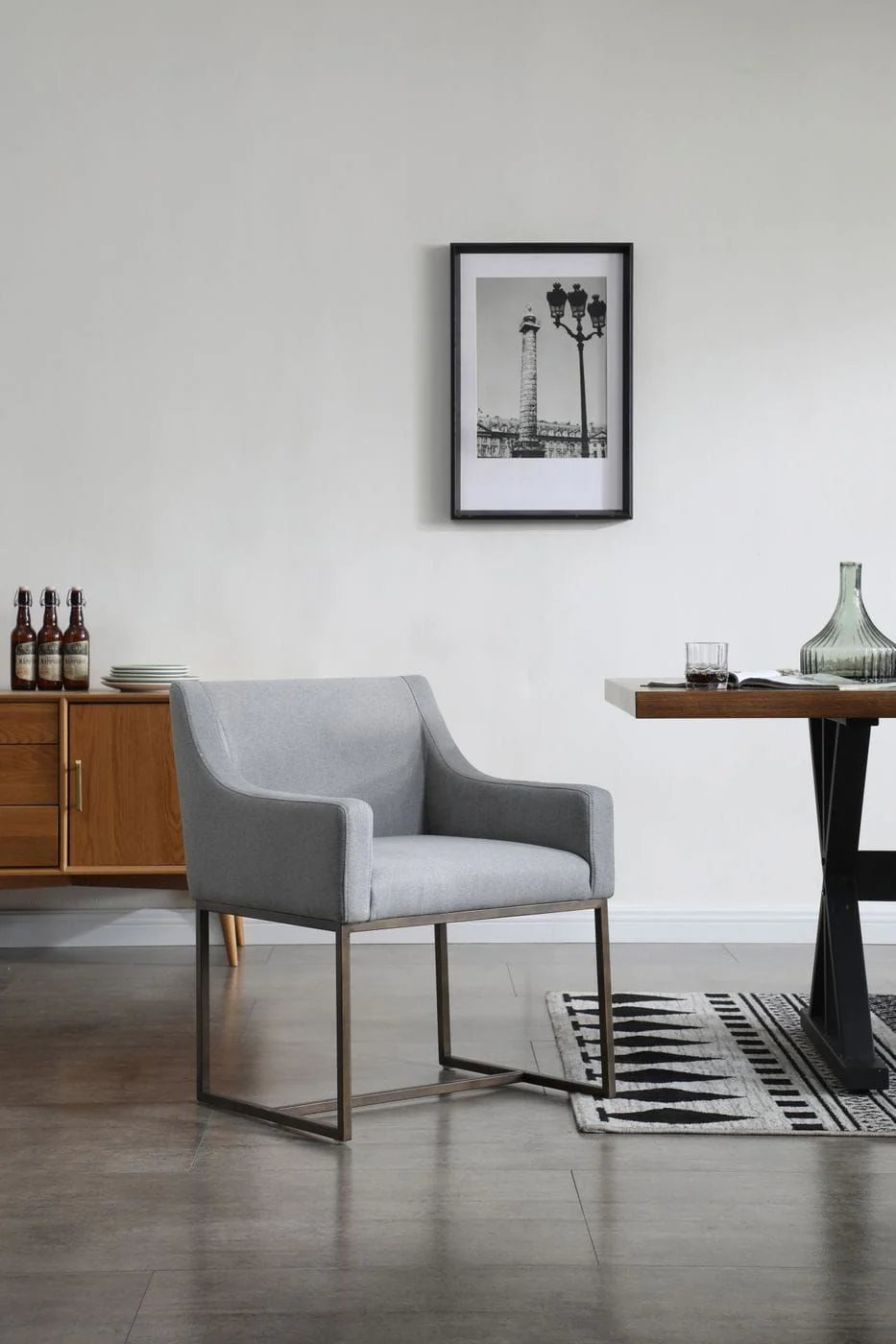 Bright Moon Chair - Image 3