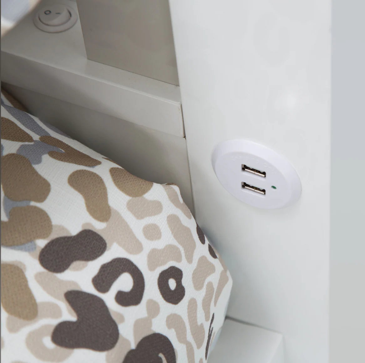 Eastern King Sky Tower Bed - Image 8