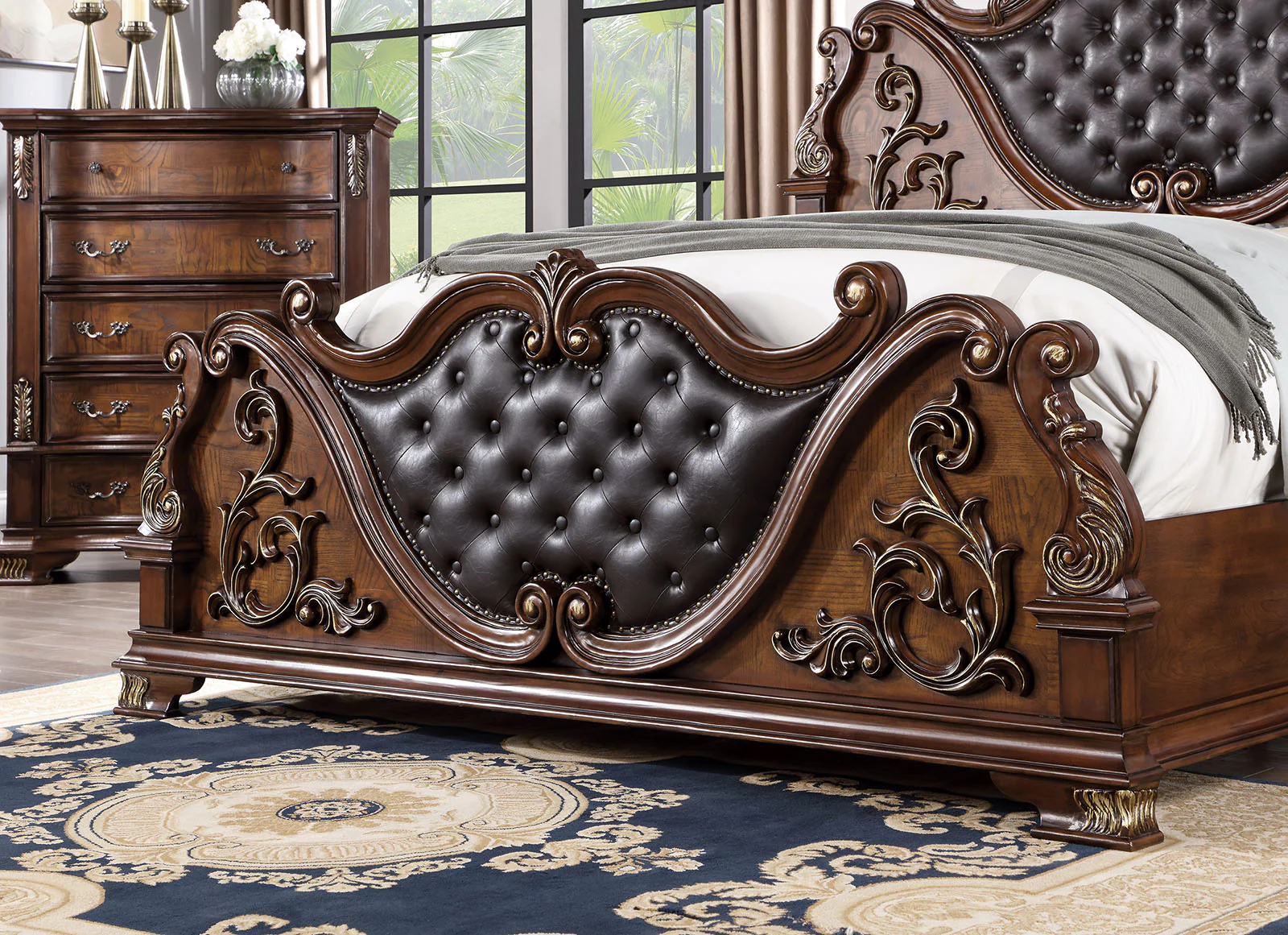Esperanza Traditional Bed - Image 6