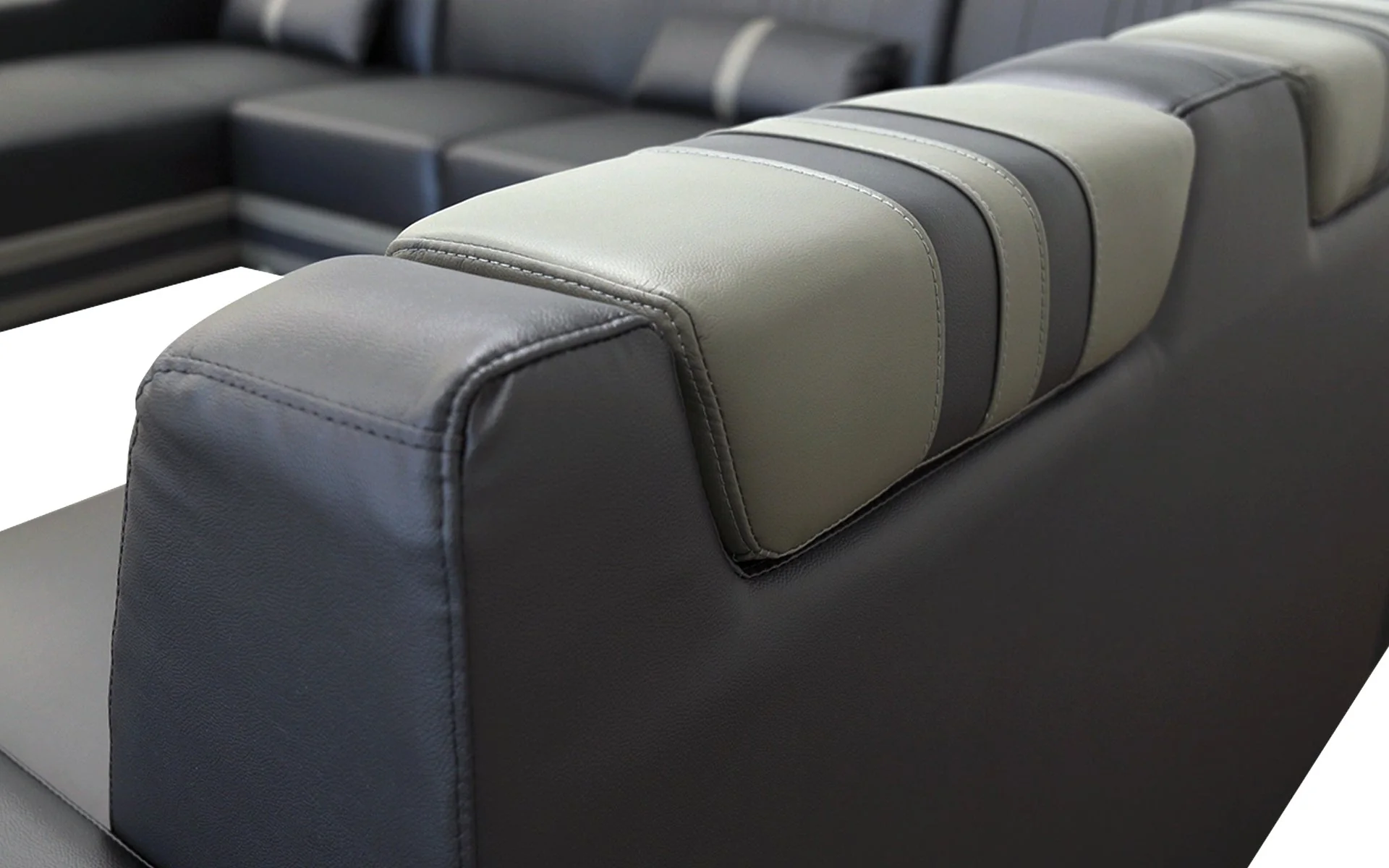 Illume Modern LED Sectional - Image 6