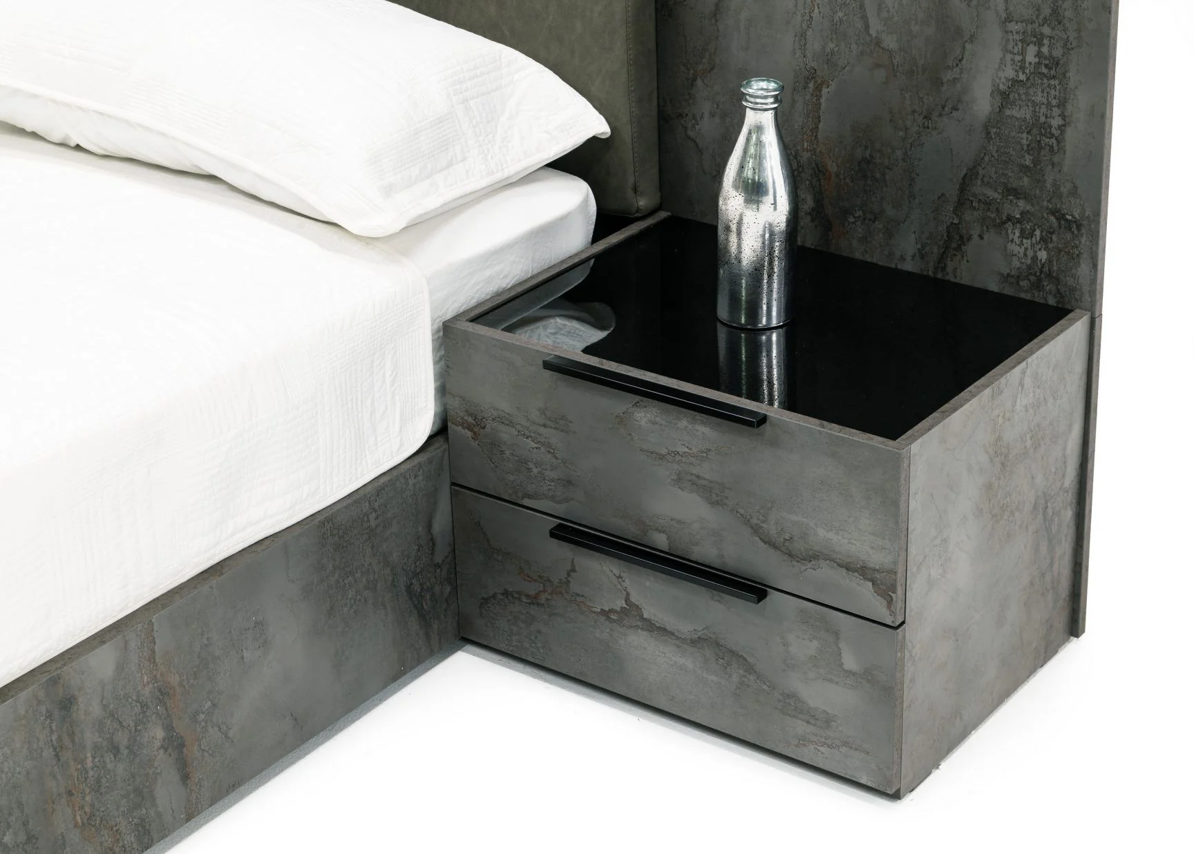 Industrial Grey Bedroom Set - Image 4