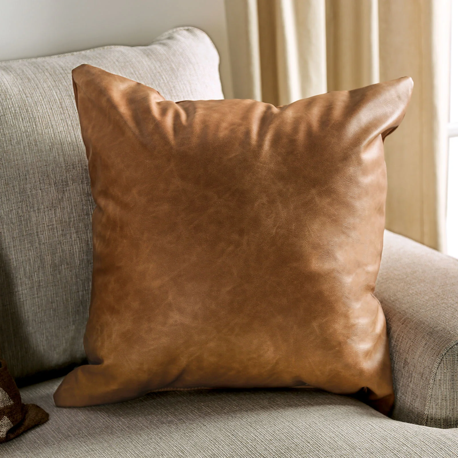 New Meadows Traditional Loveseat - Image 3