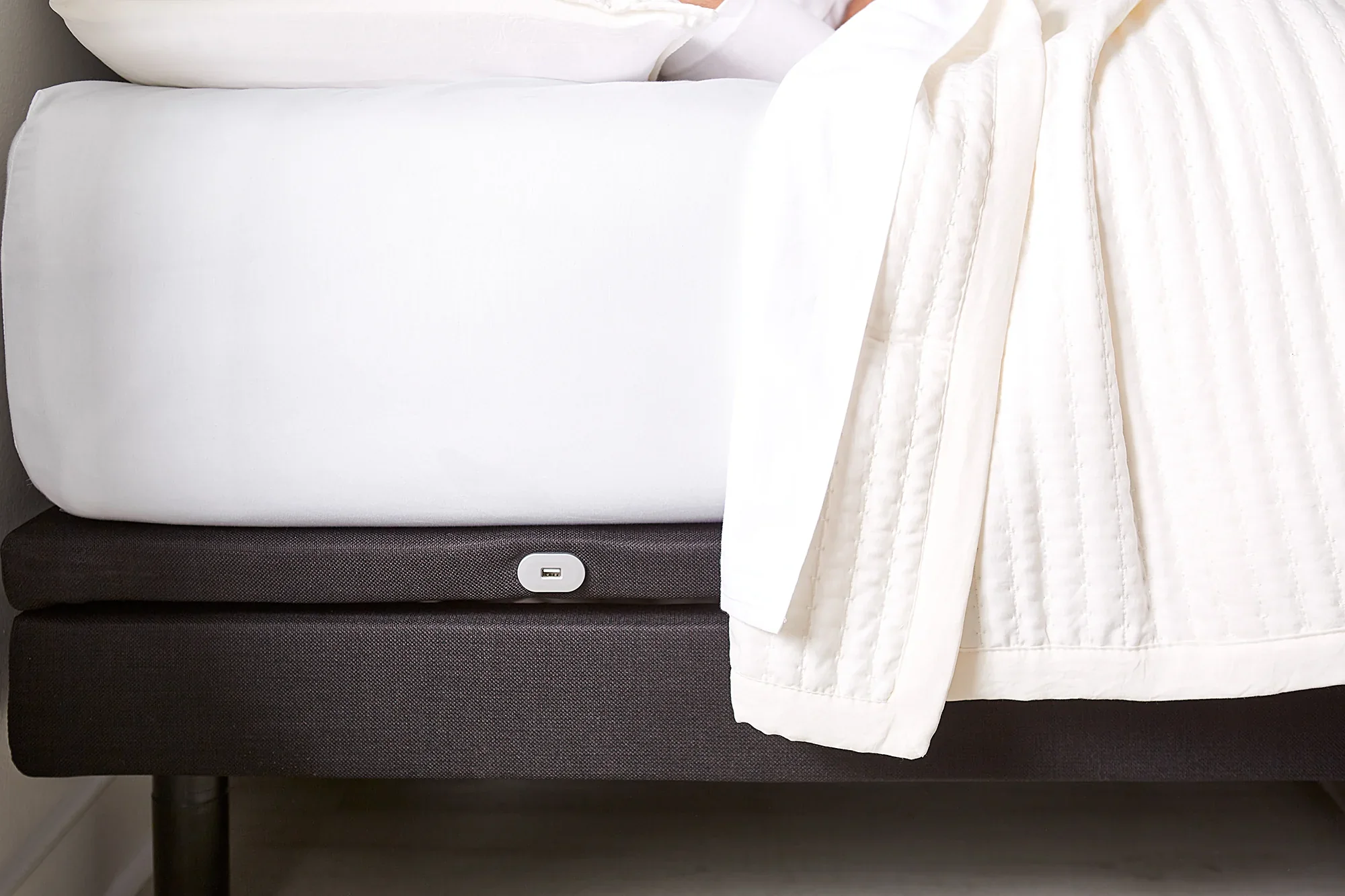 MLILY 11.5" PowerCool Firm Sleep System - Image 10