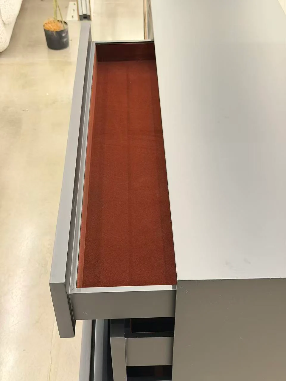 Sculpted Wave Sideboard - Image 5